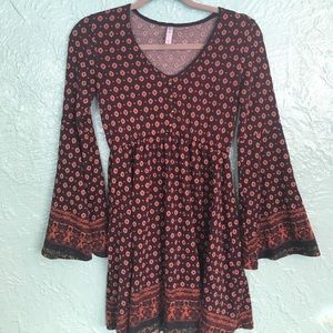 Swing Sleeve Sweater Dress Xhilaration S Small